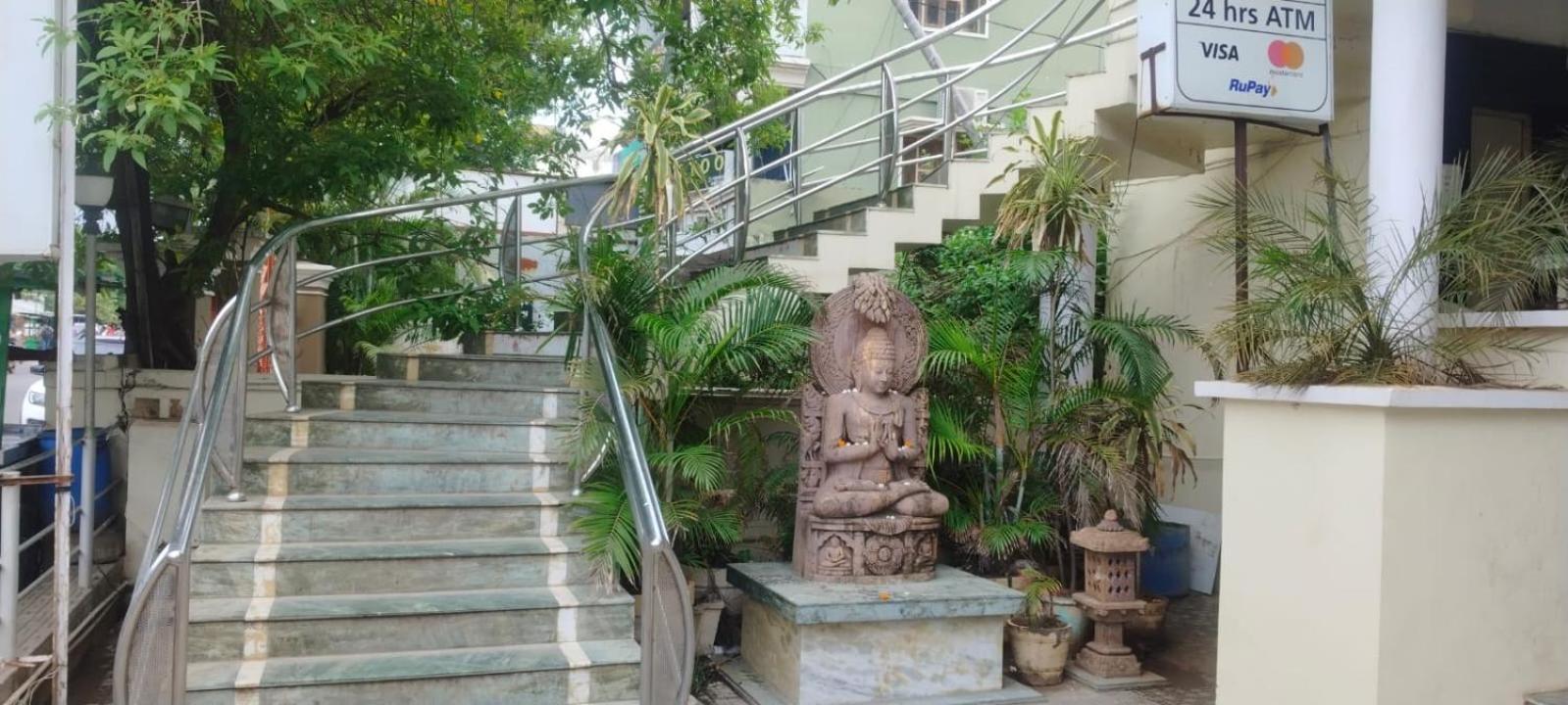 Hotel City Palace Brahmapur Eksteriør bilde