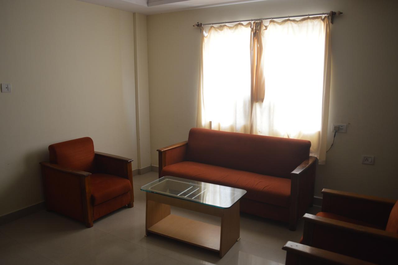 Hotel City Palace Brahmapur Rom bilde